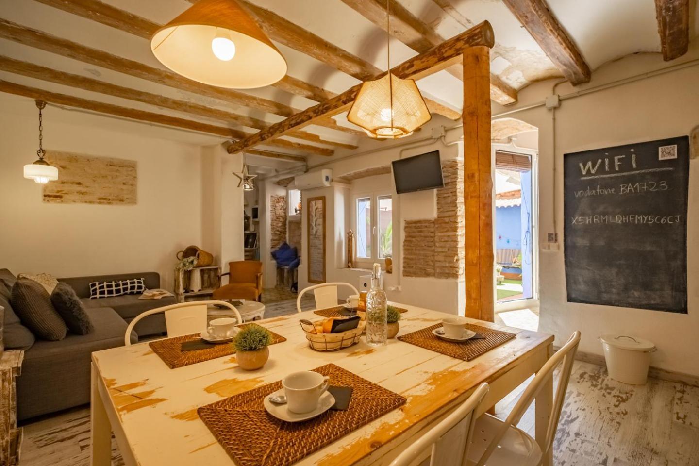 Apartamento En El Corazon De Tarragona. Planta Baja Con Patio. Ngoại thất bức ảnh