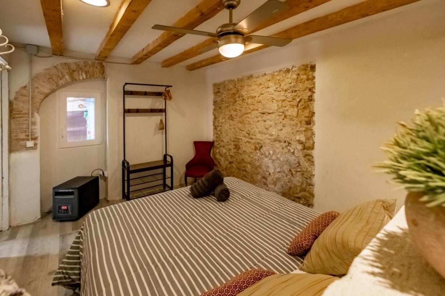 Apartamento En El Corazon De Tarragona. Planta Baja Con Patio. Ngoại thất bức ảnh
