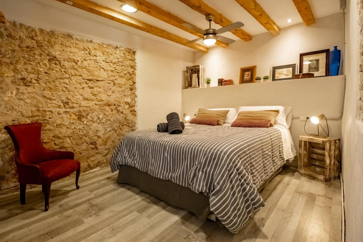 Apartamento En El Corazon De Tarragona. Planta Baja Con Patio. Ngoại thất bức ảnh