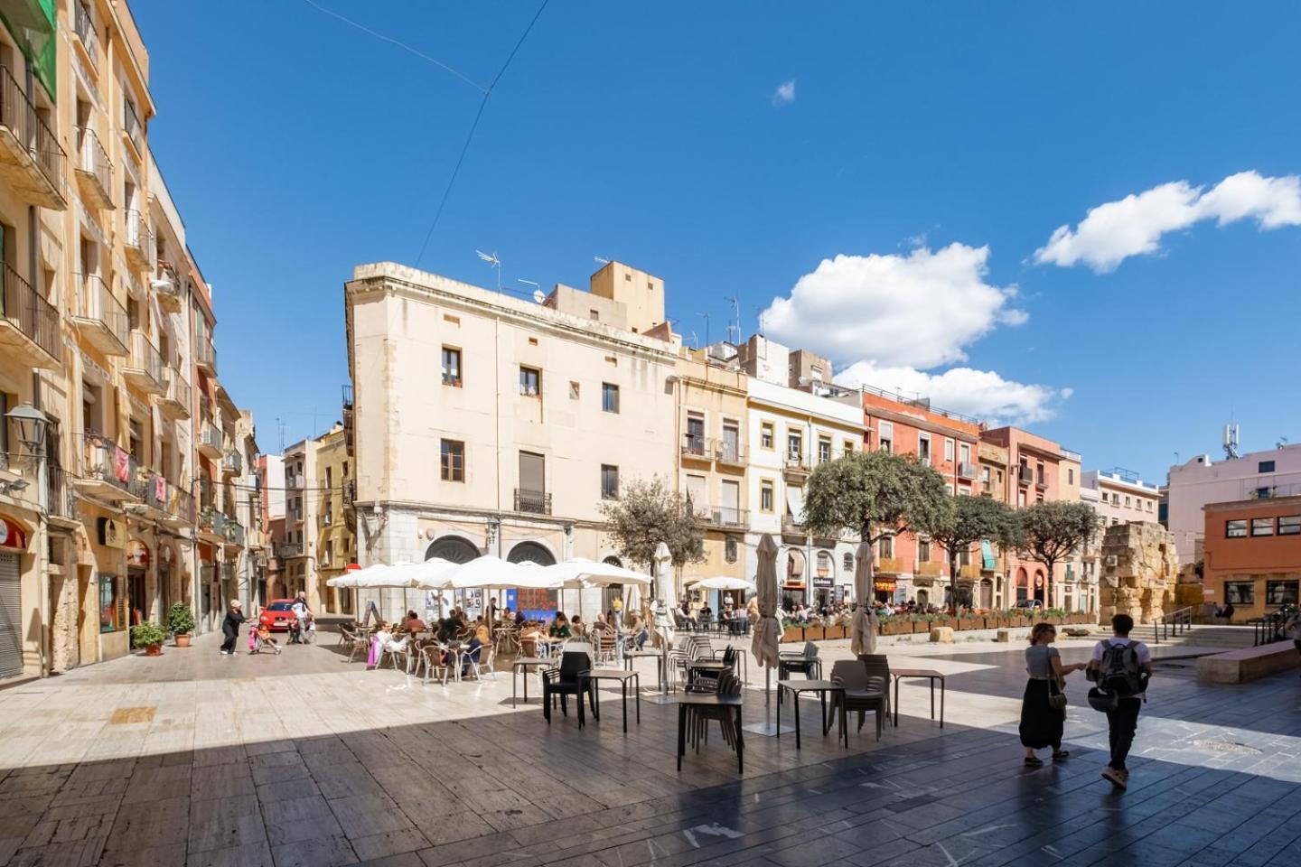 Apartamento En El Corazon De Tarragona. Planta Baja Con Patio. Ngoại thất bức ảnh